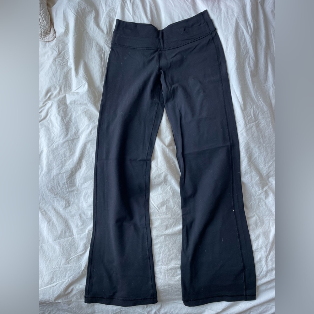 Lululemon lowrise bootcut yoga pants